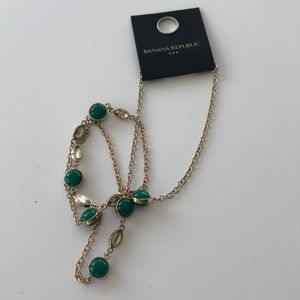 Banana republic necklace